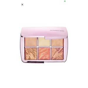 Hourglass Ambient Lighting Palette Volume 4